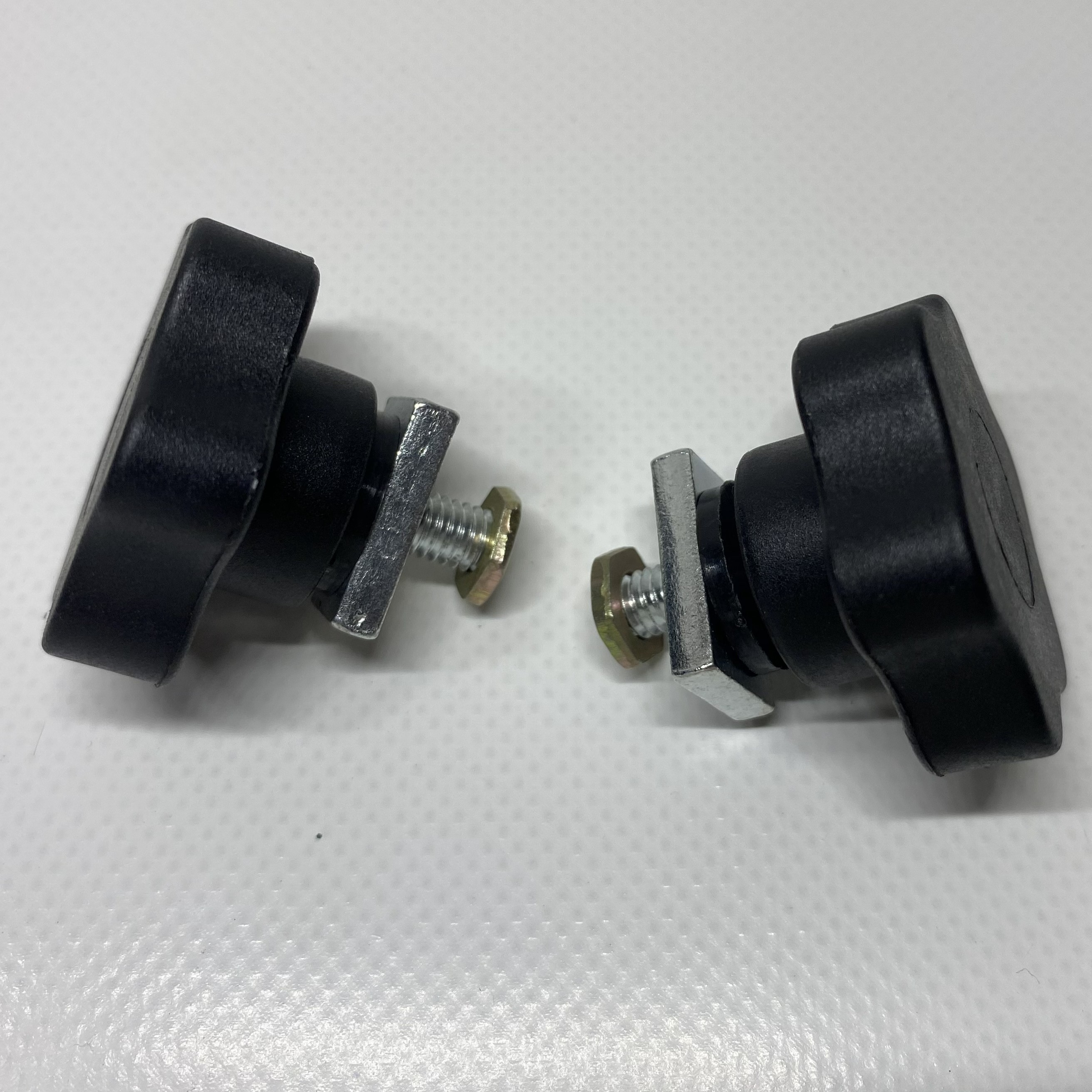 awning-tension-knobs
